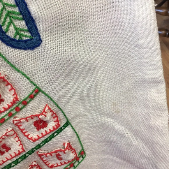 Handmade embroidery advent calendar 22x29 - Picture 6 of 6